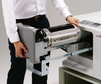 Easy access to the print drum